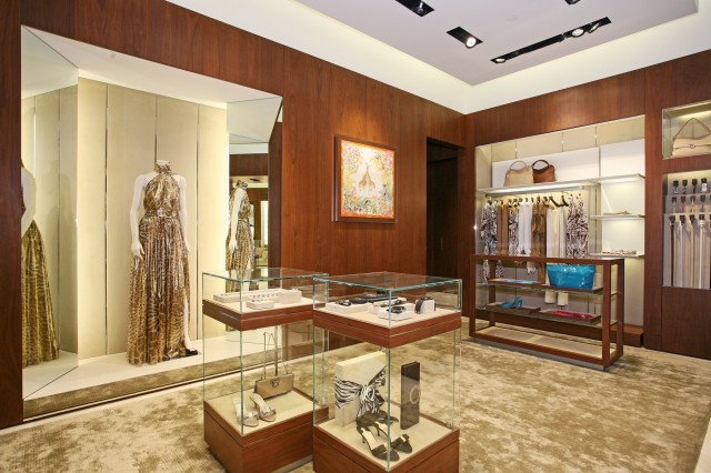 Salvatore Ferragamo, one of the most recognized luxury brands in the world, recently opened its first flagship store in Abu Dhabi.