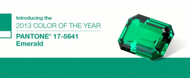 It’s finally official, designers and decoration lover around the world, the long-awaited Pantone color for 2013 is Emerald 17-5641.