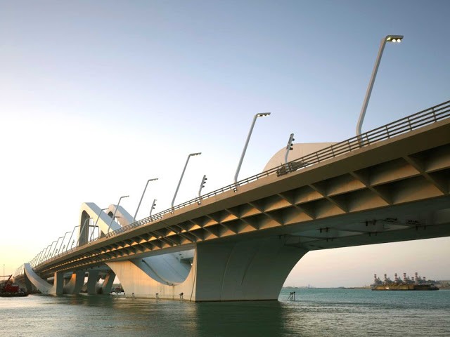 Sheikh Zayed Bridge by Zaha Hadid Architects03