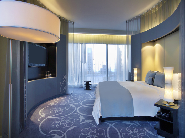 w-doha-The-most-luxurious-Hotels-to-visit-in-Qatar-bedroom-blue